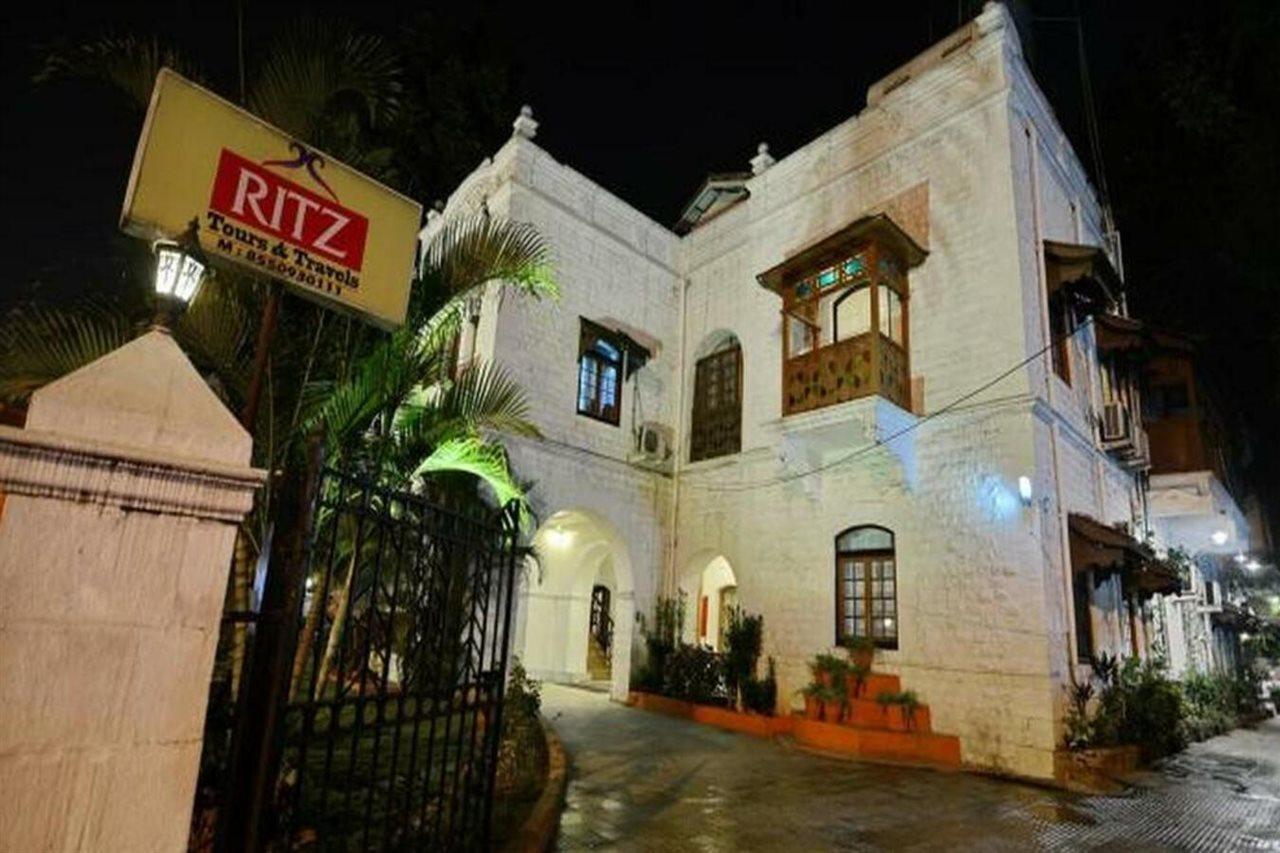 Hotel Ritz Pune Exterior photo